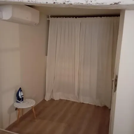 Maison Climatisee Au Coeur Du Village Appartement *